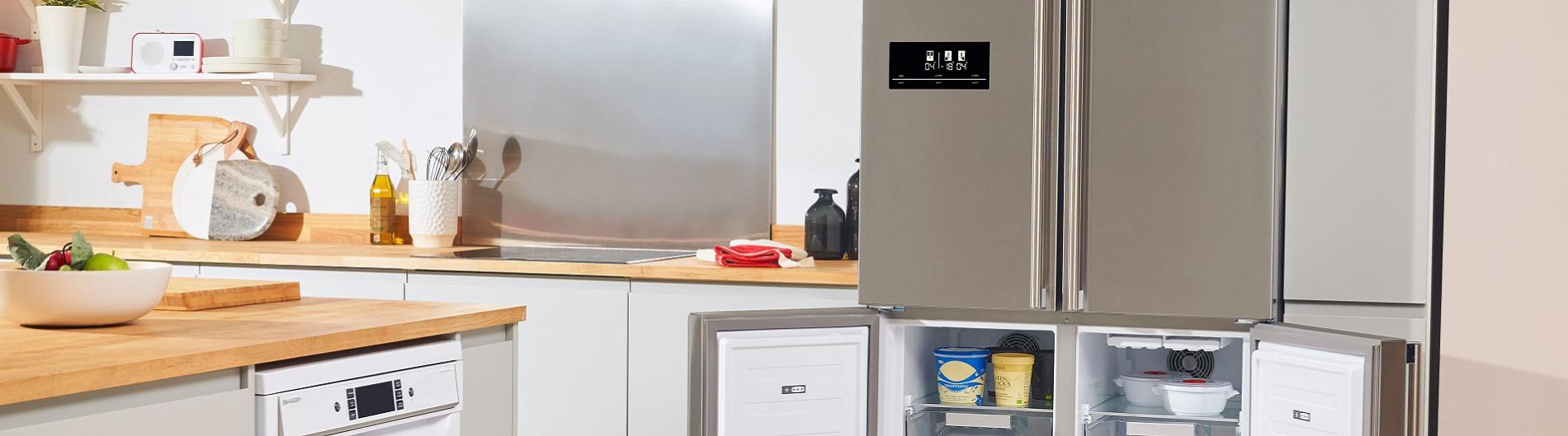 Ремонт холодильников Hitachi на дому в Бронницах